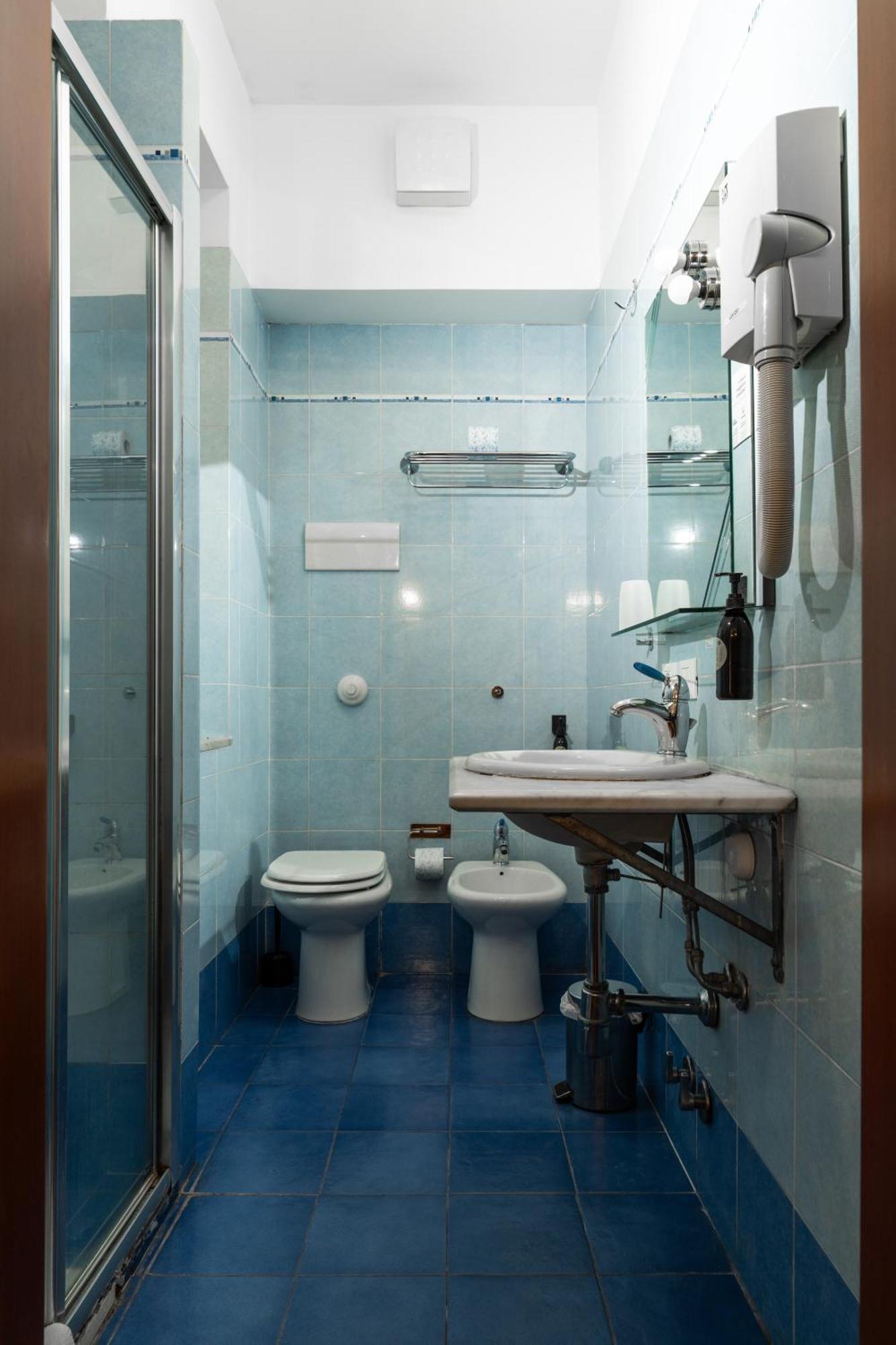 Basic Triple Room