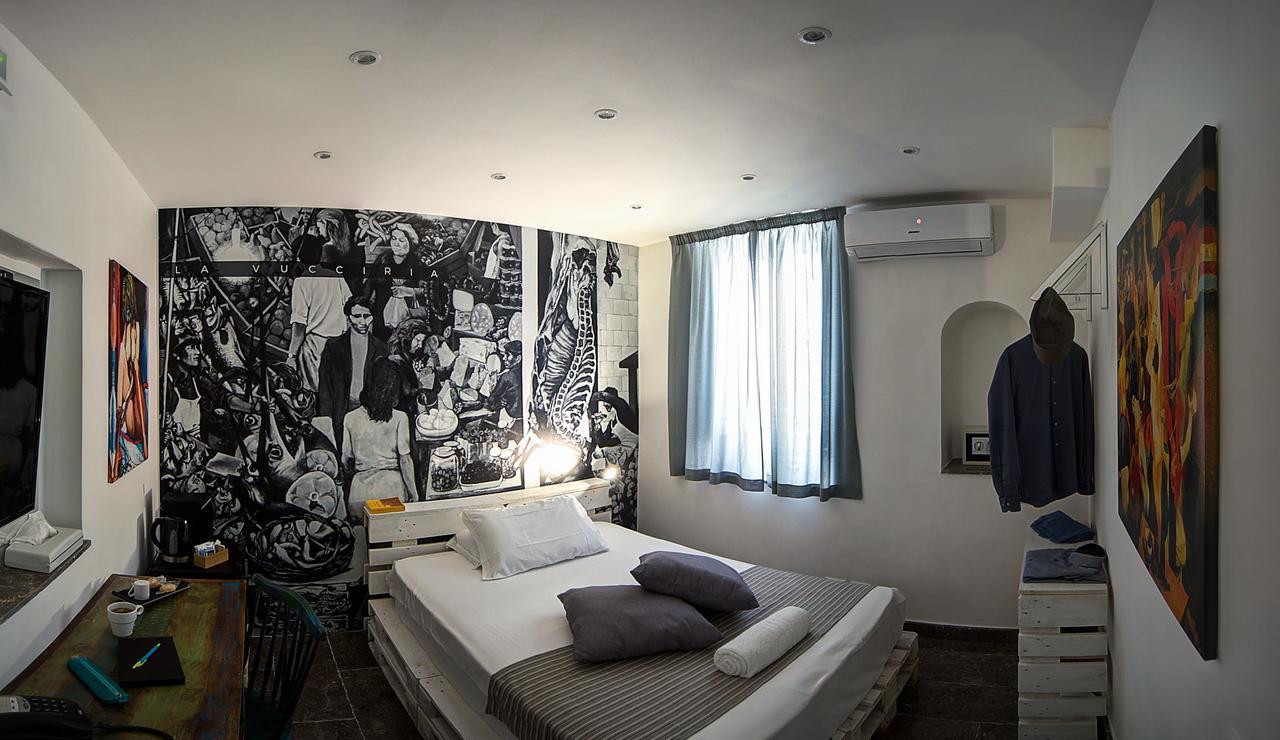 Deluxe Single Room