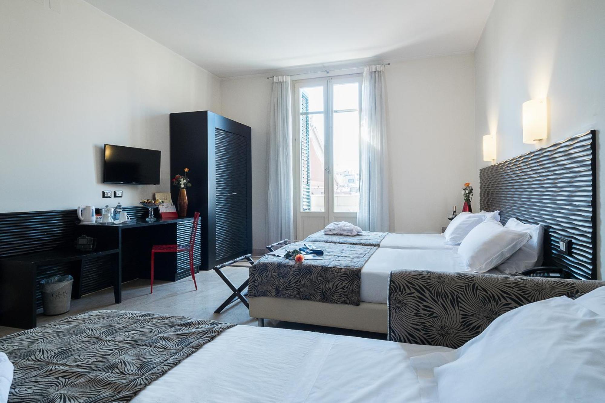 Triple Room