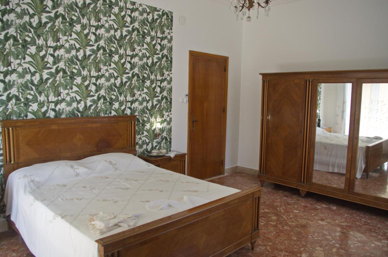 Camera Tripla con Bagno Privato Esterno