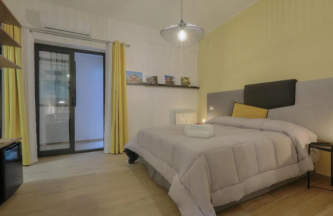 Meridiana B&B-1