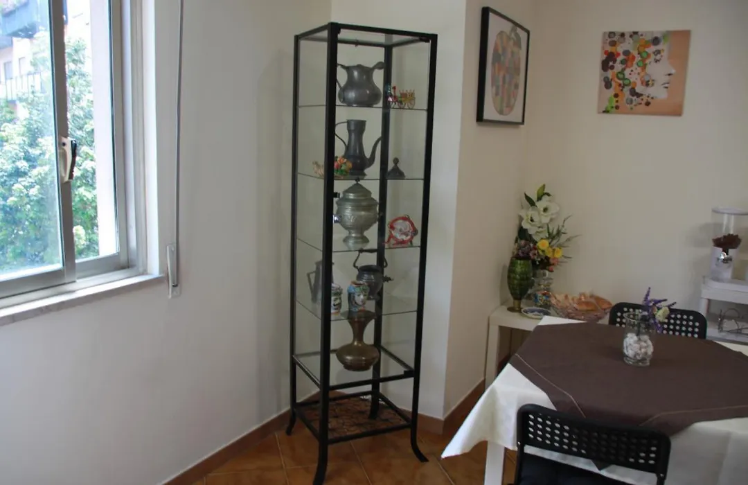 B&B Alexander-Room And Breakfast-1