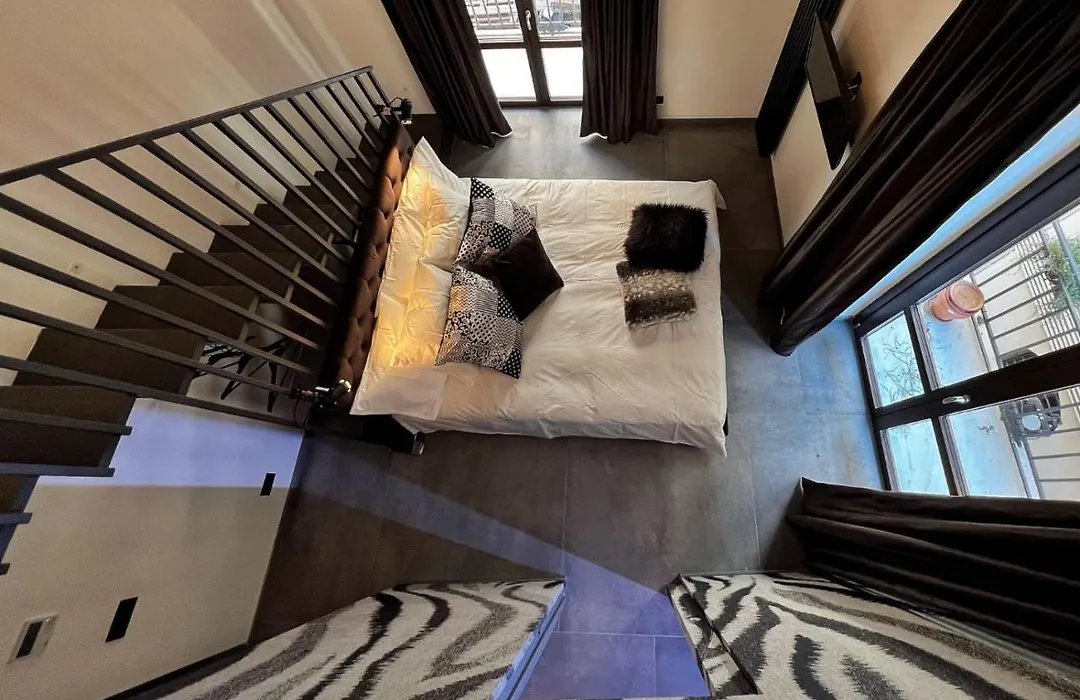 Sant'Andrea - Luxury Rooms In Vucciria-1