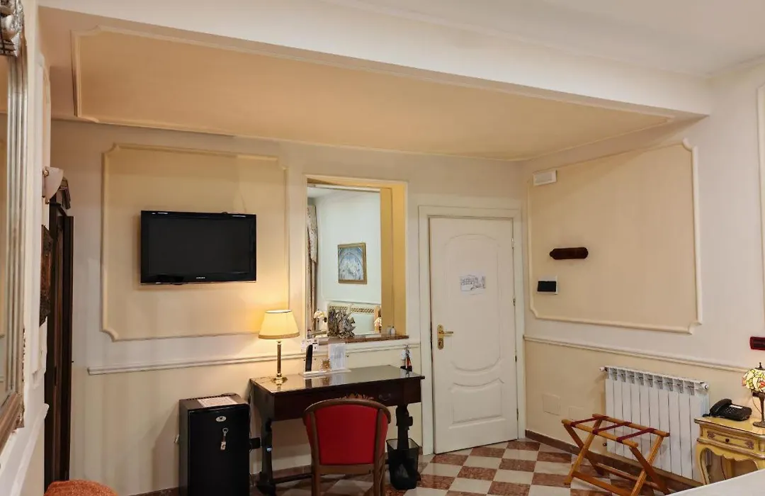 Hotel Trinacria-1