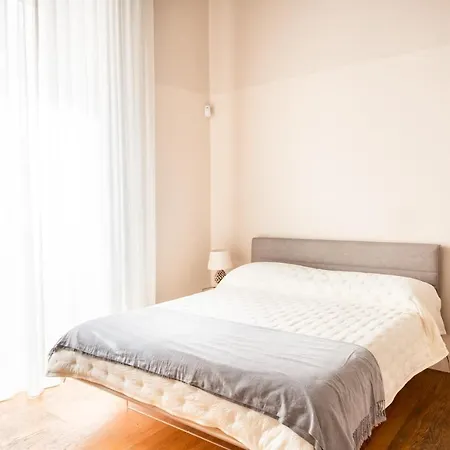 Moncada Suites & Apartments-3