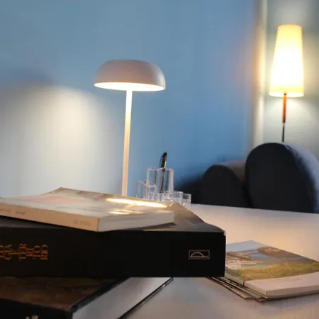 Falstaff Rooms & Suites-2