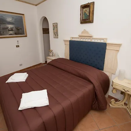 Cannatella's Mansion-2