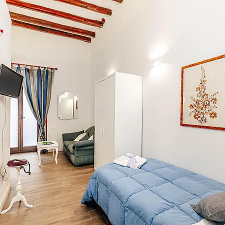 Giulio Cesare 14, Residence-2