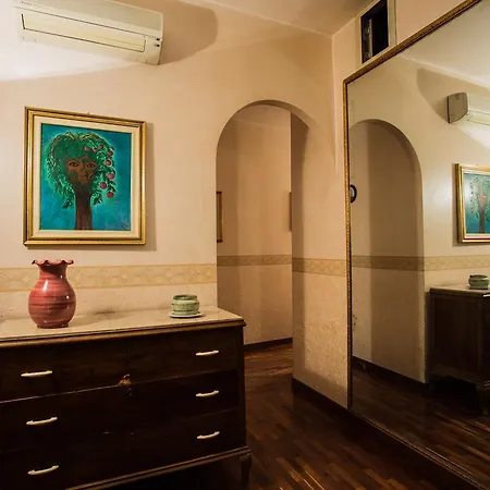 Hotel Italia-2
